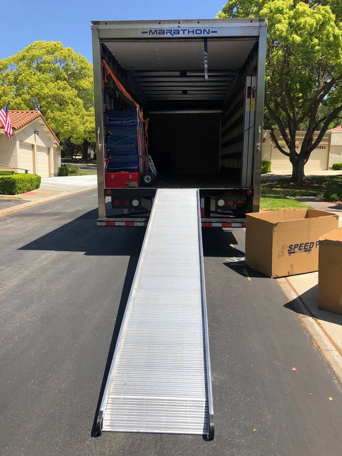 Long Distance Movers near Bellevue, WA